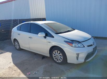 Toyota Prius Plug-In 2015