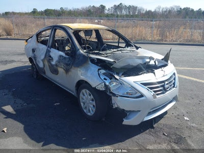 NISSAN VERSA 2019
