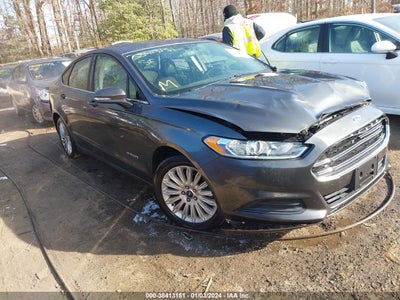 FORD FUSION HYBRID 2015