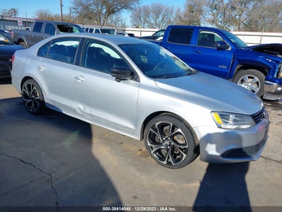 VOLKSWAGEN JETTA 2014
