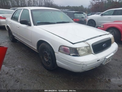 Ford Crown victoria 2011