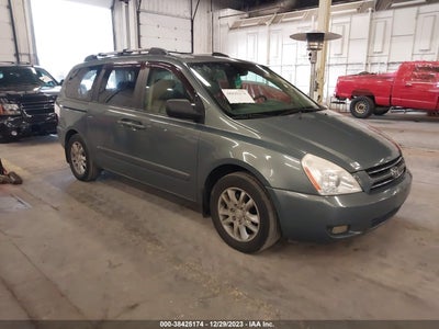 KIA SEDONA 2006