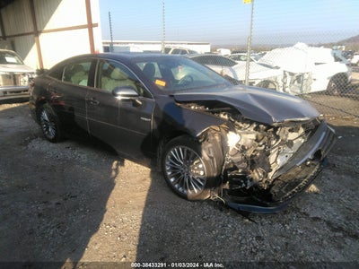 TOYOTA AVALON HYBRID 2019