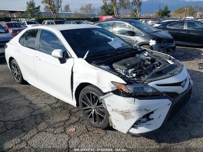 TOYOTA CAMRY 2022