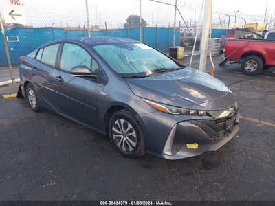 Toyota Prius prime 2022
