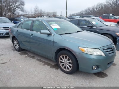 Toyota Camry 2011