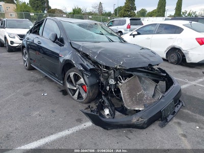 VOLKSWAGEN GOLF GTI 2020