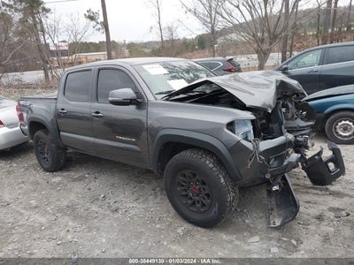 TOYOTA TACOMA 2017
