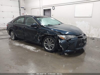 TOYOTA CAMRY 2016