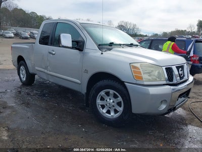 Nissan Titan 2004