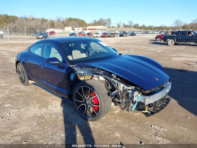 Porsche Taycan 2022