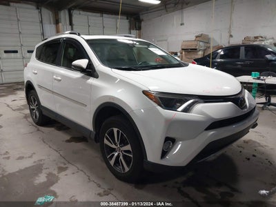 TOYOTA RAV4 2018