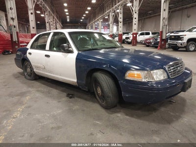 Ford Crown victoria 2011