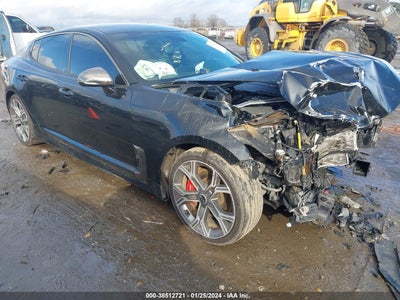 KIA STINGER 2019