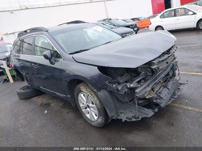 SUBARU OUTBACK 2015
