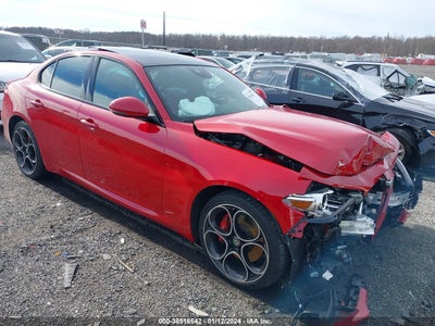 ALFA ROMEO GIULIA 2021
