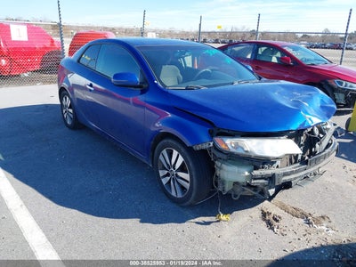 Kia Forte koup 2013