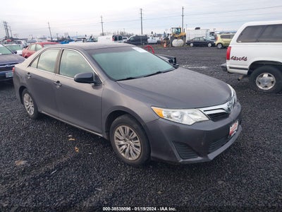 TOYOTA CAMRY 2013