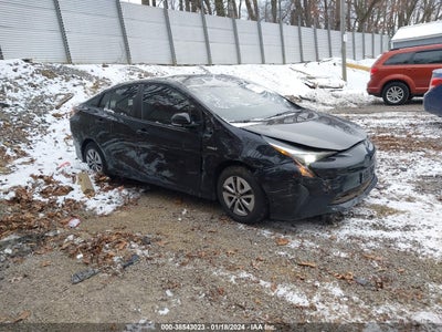 TOYOTA PRIUS 2016