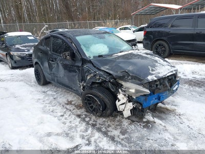 Scion Ia 2016