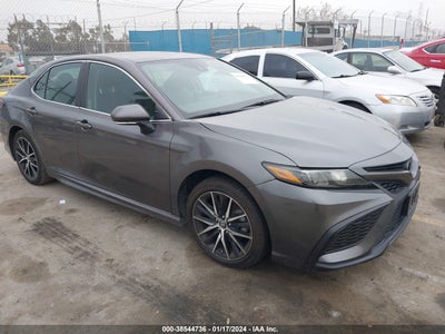TOYOTA CAMRY 2022