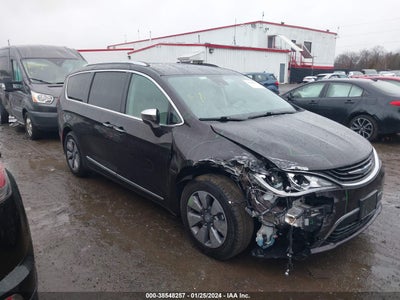 CHRYSLER PACIFICA HYBRID 2018