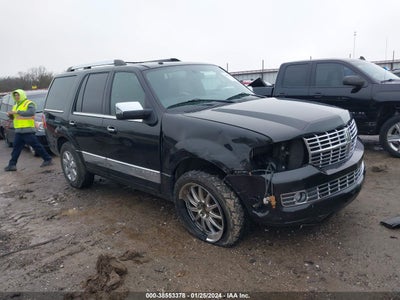 LINCOLN NAVIGATOR 2013