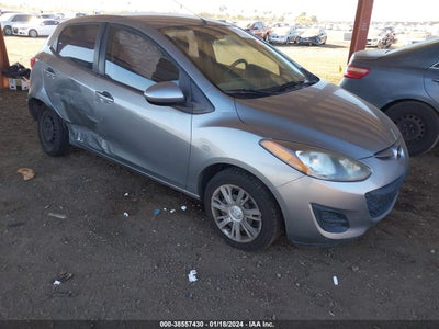 Mazda 2 2014