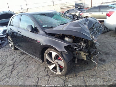 VOLKSWAGEN GOLF GTI 2020