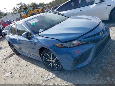 TOYOTA CAMRY 2024