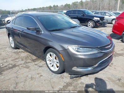 CHRYSLER 200 2015