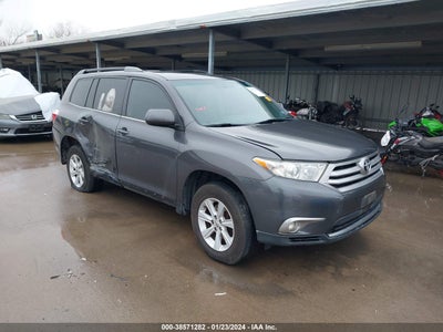 TOYOTA HIGHLANDER 2011