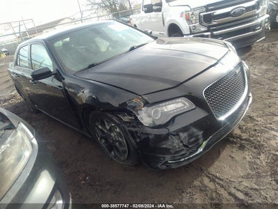 Chrysler 300 2019