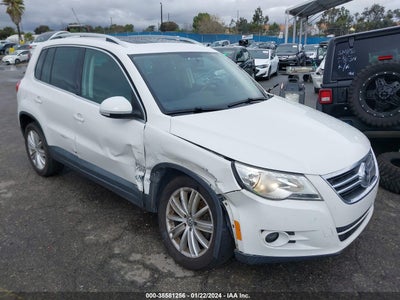 VOLKSWAGEN TIGUAN 2011