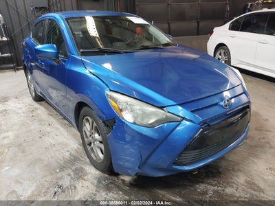 Scion Ia 2016