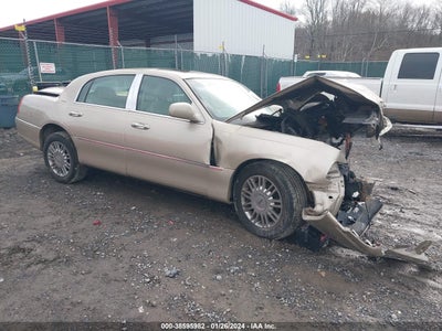 LINCOLN TOWN CAR 2006