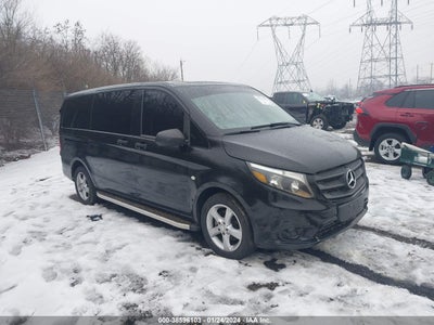 Mercedes-benz Metris 2017