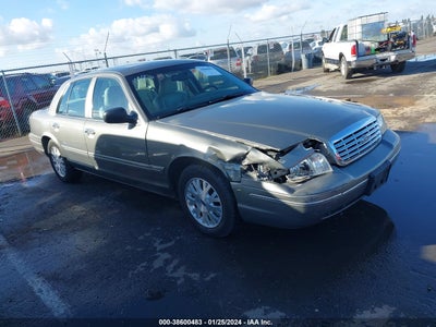 Ford Crown victoria 2003