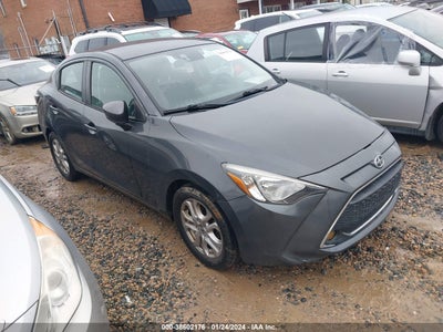 Scion Ia 2016
