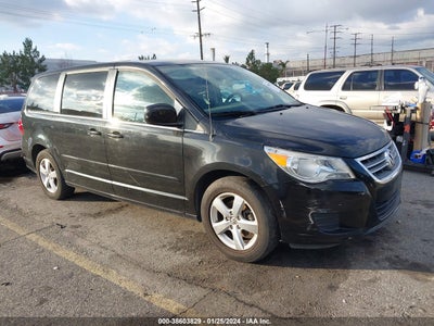 Volkswagen Routan 2009