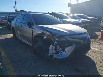 TOYOTA CAMRY 2022