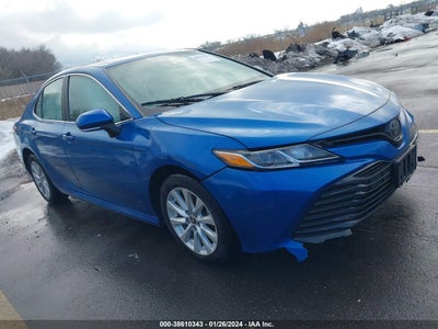 TOYOTA CAMRY 2020