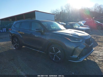 TOYOTA HIGHLANDER 2022