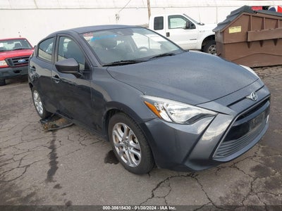 Scion Ia 2016