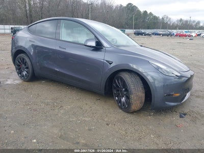 TESLA MODEL Y 2023