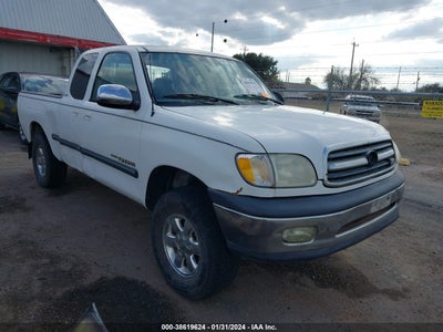 TOYOTA TUNDRA 2001