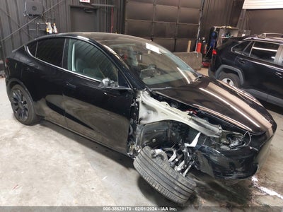 TESLA MODEL Y 2022