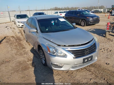 Nissan Altima 2015