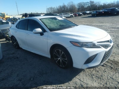TOYOTA CAMRY 2020