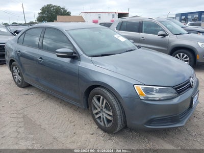 VOLKSWAGEN JETTA 2014